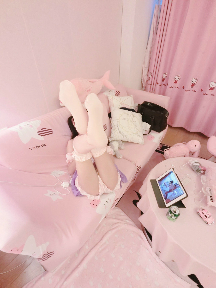 似喵 - 南小鸟 [27P-22MB]
