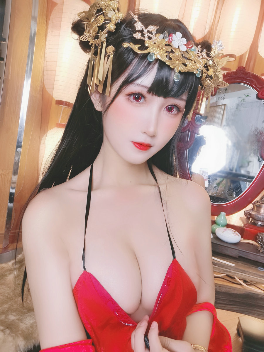 微博妹子三度_69 - 逸仙自拍 [20P-72MB]