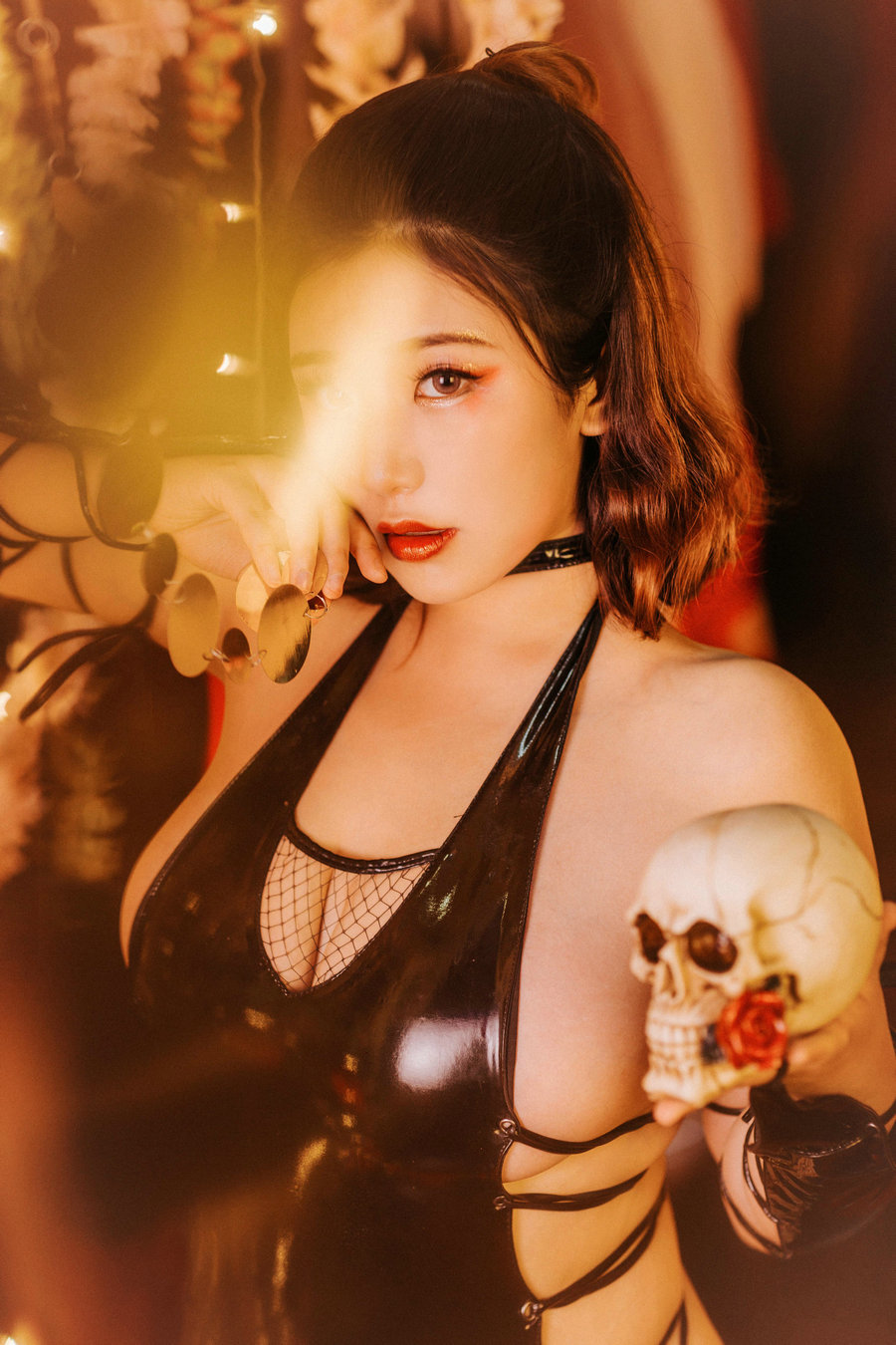 动漫博主穆零Mu0 - 黑胶 [19P-42MB]