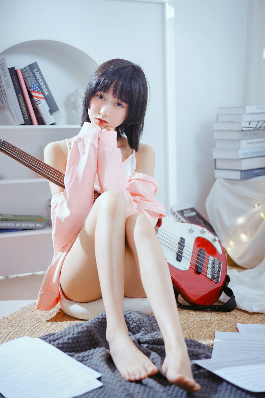 萌系小姐姐木绵绵OwO - 贝斯与妹妹 [53P-403MB)