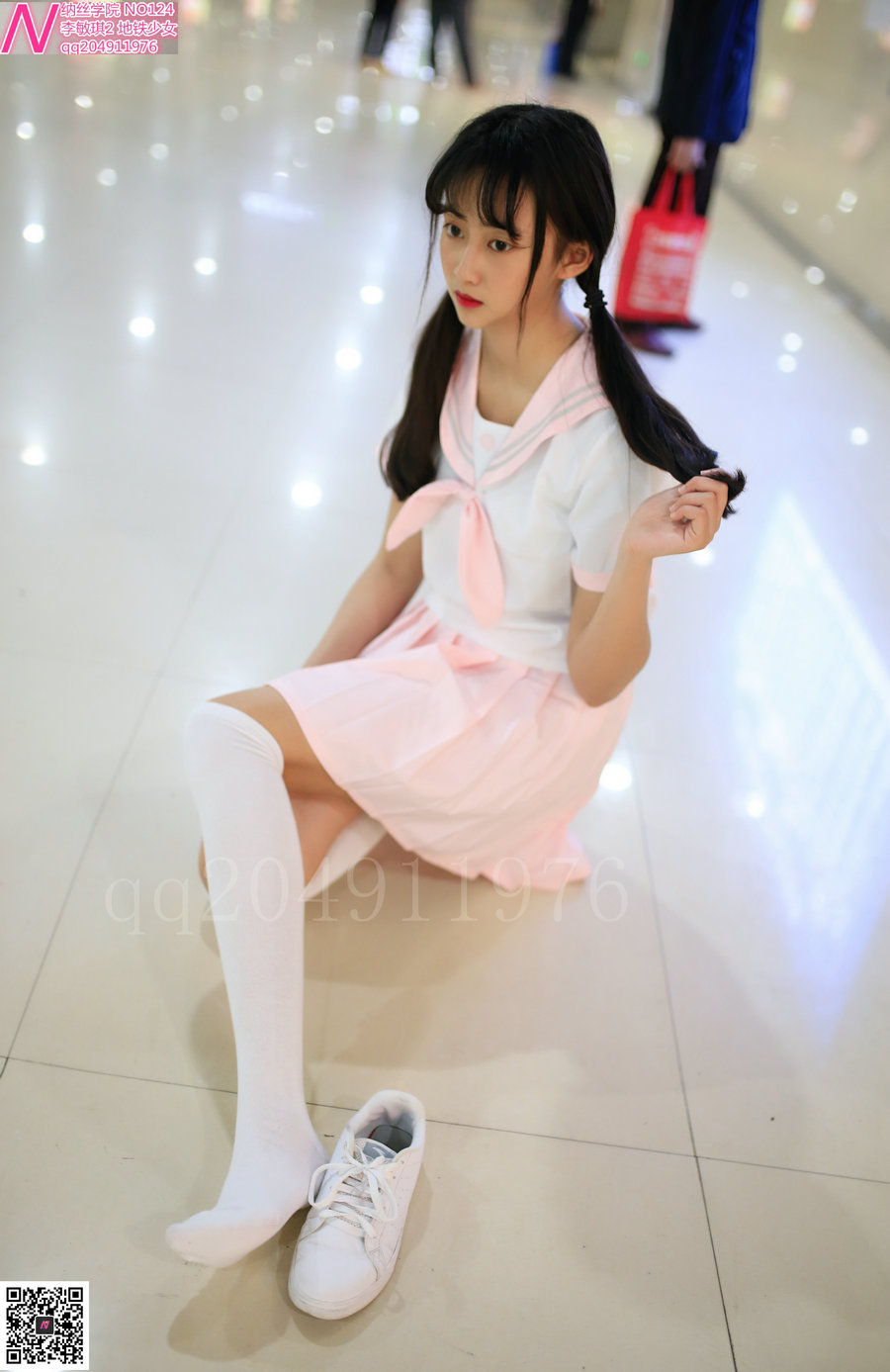 纳丝摄影 李敏琪 地铁少女 [93P1V-817MB]