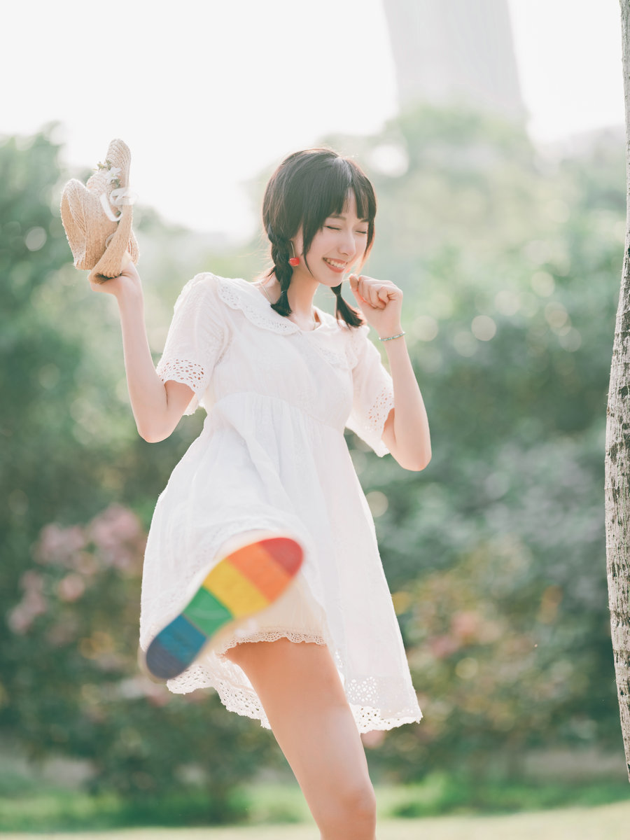 萌系小姐姐木绵绵OwO - 夏日彩虹 [29P-1.42GB]