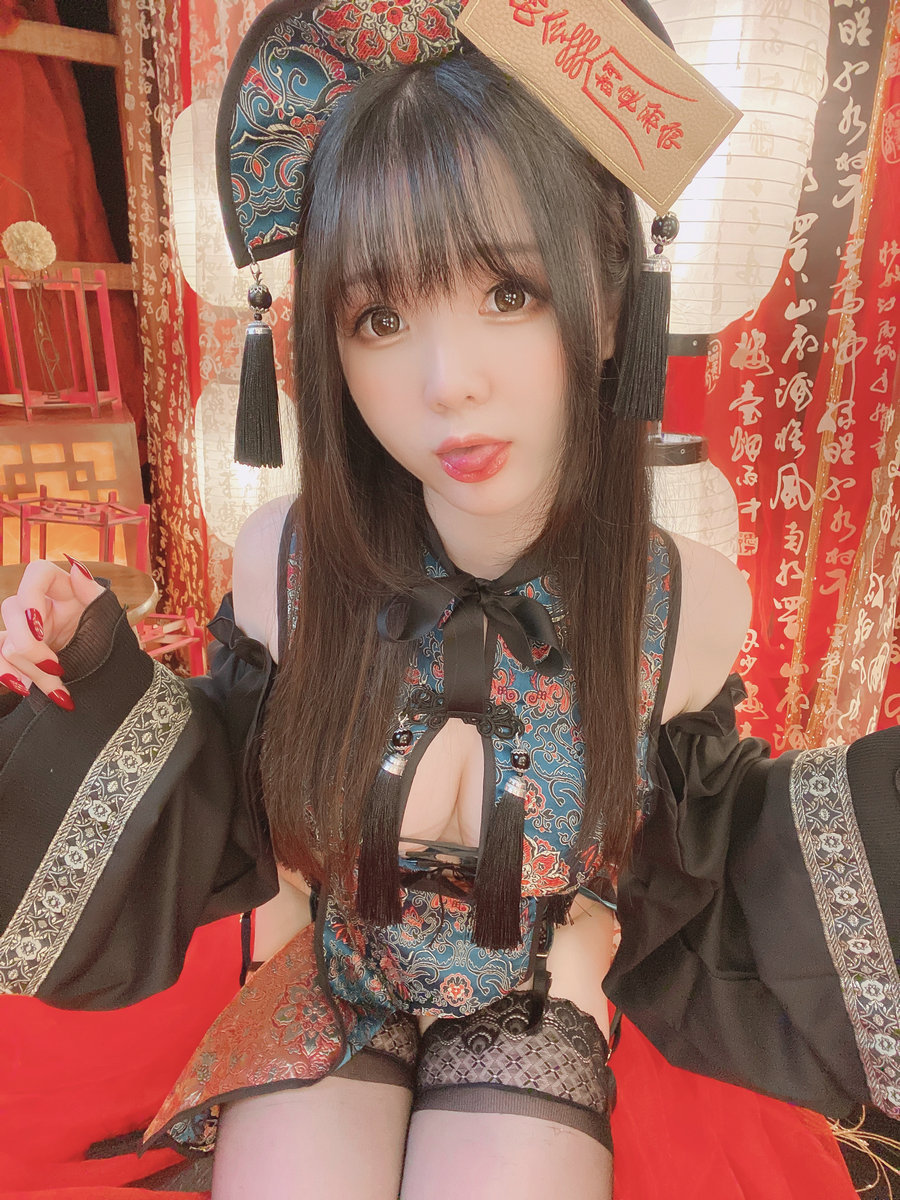 微博妹纸霜月shimo - キョンシーちゃん自撮り [20P-192MB]