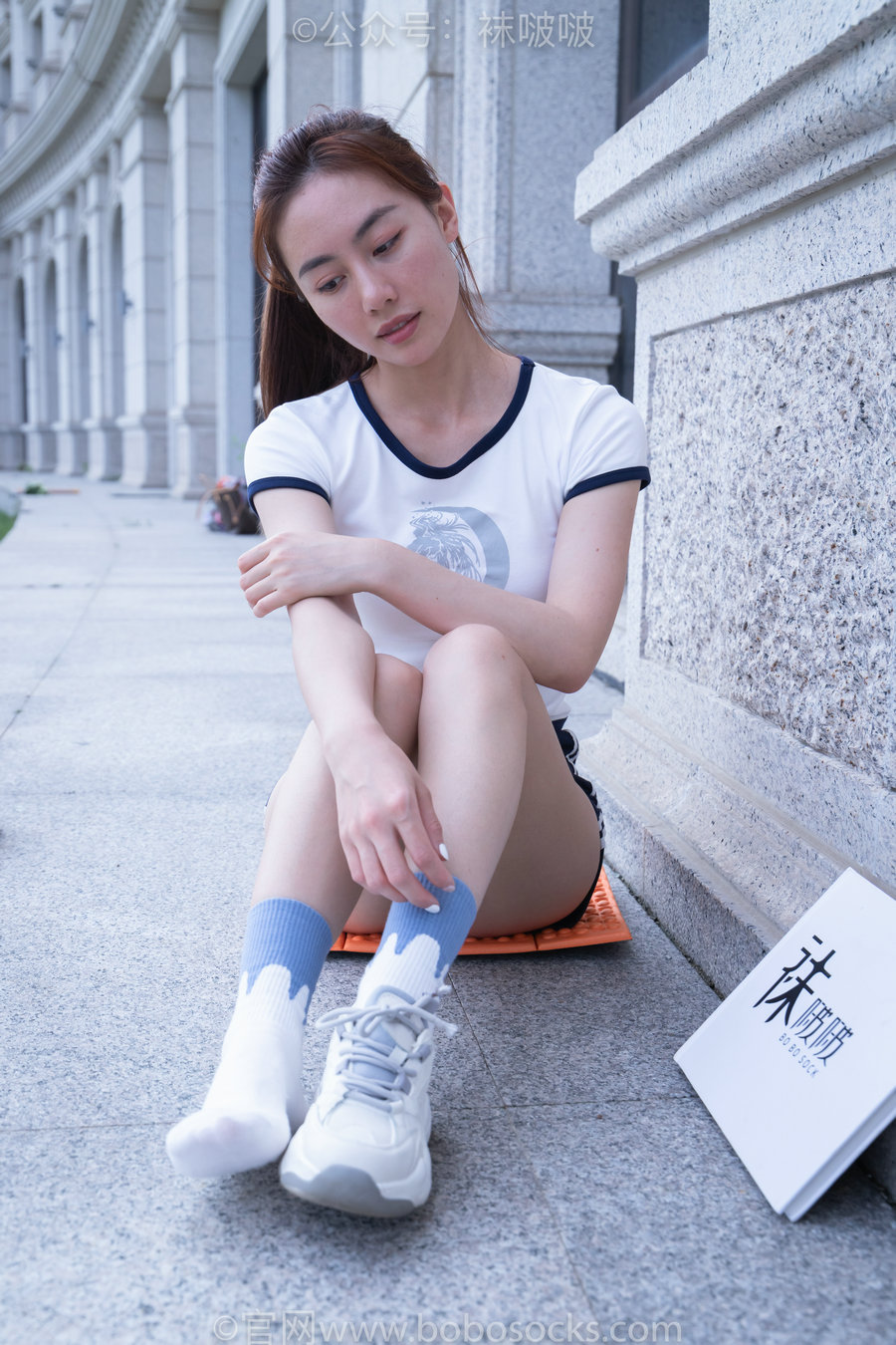 BoBoSocks袜啵啵 No.028 小米-运动鞋、白棉袜、裸足 [133P1V-6.50GB]