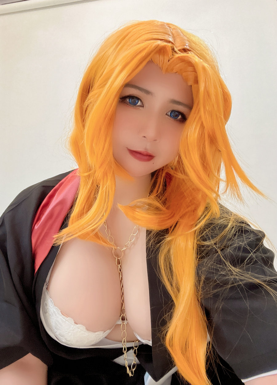 Uy Uy - Rangiku Matsumoto [62P11V-589MB]