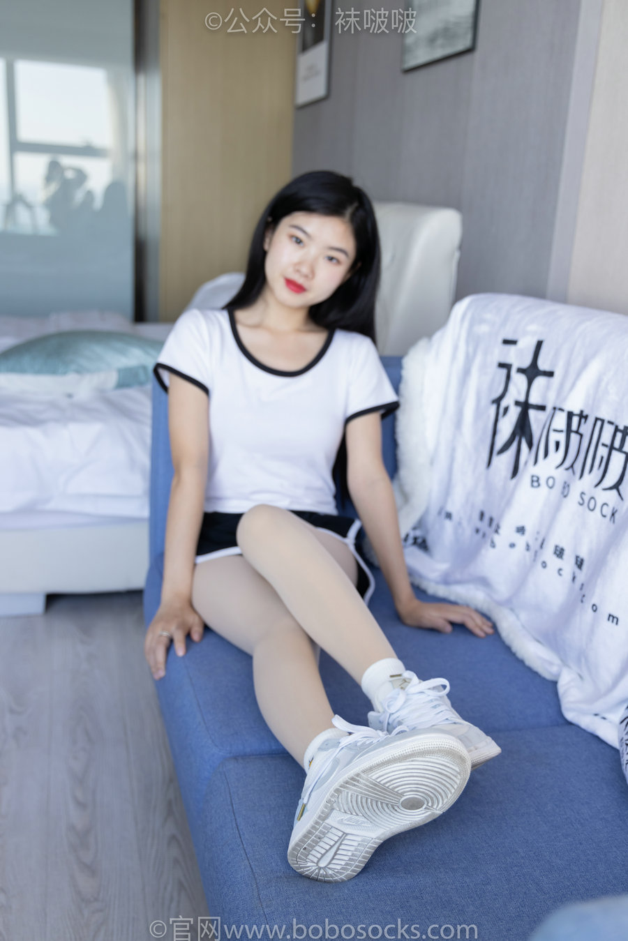 BoBoSocks袜啵啵 No.031 小奶熊-AJ板鞋、白棉袜、厚肉丝 [149P1V-3.79GB]