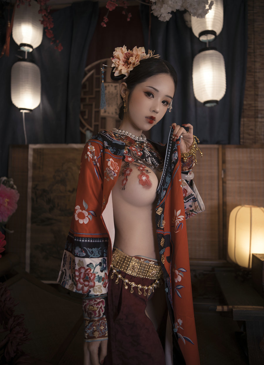 钛合金大粑粑 - 满清服饰 [60P2V-1.51GB]