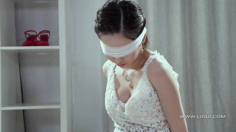 [Ligui丽柜]HD视频 2020.06.04 紧缚丽莲 洋洋 [MP4-405MB]