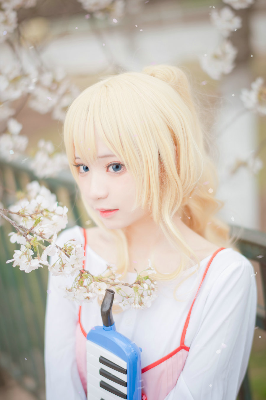 花柒Hana - 宫园熏粉裙 [9P-87MB]