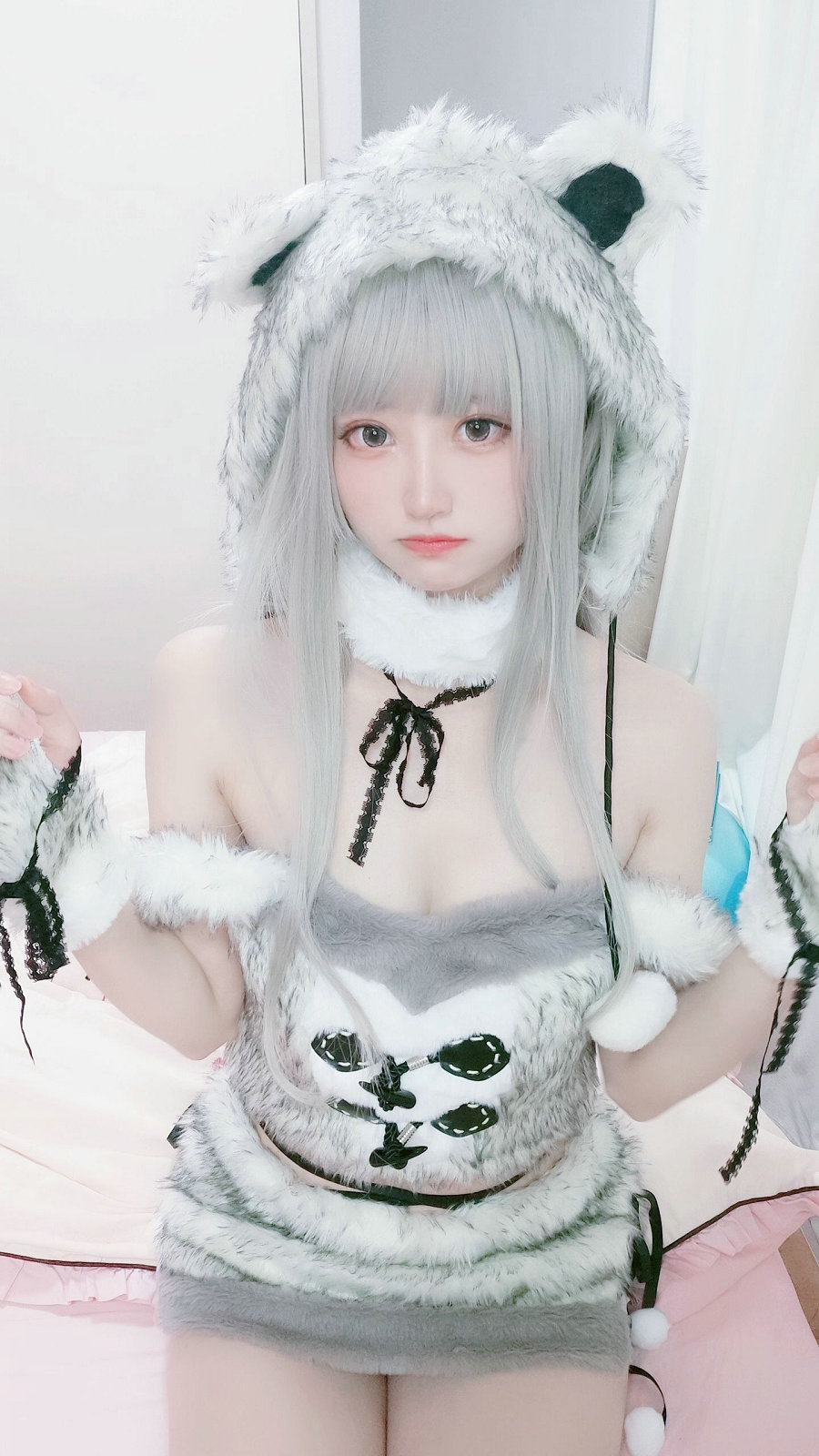 千阳(ちよ) - 白熊 [14P-17MB]
