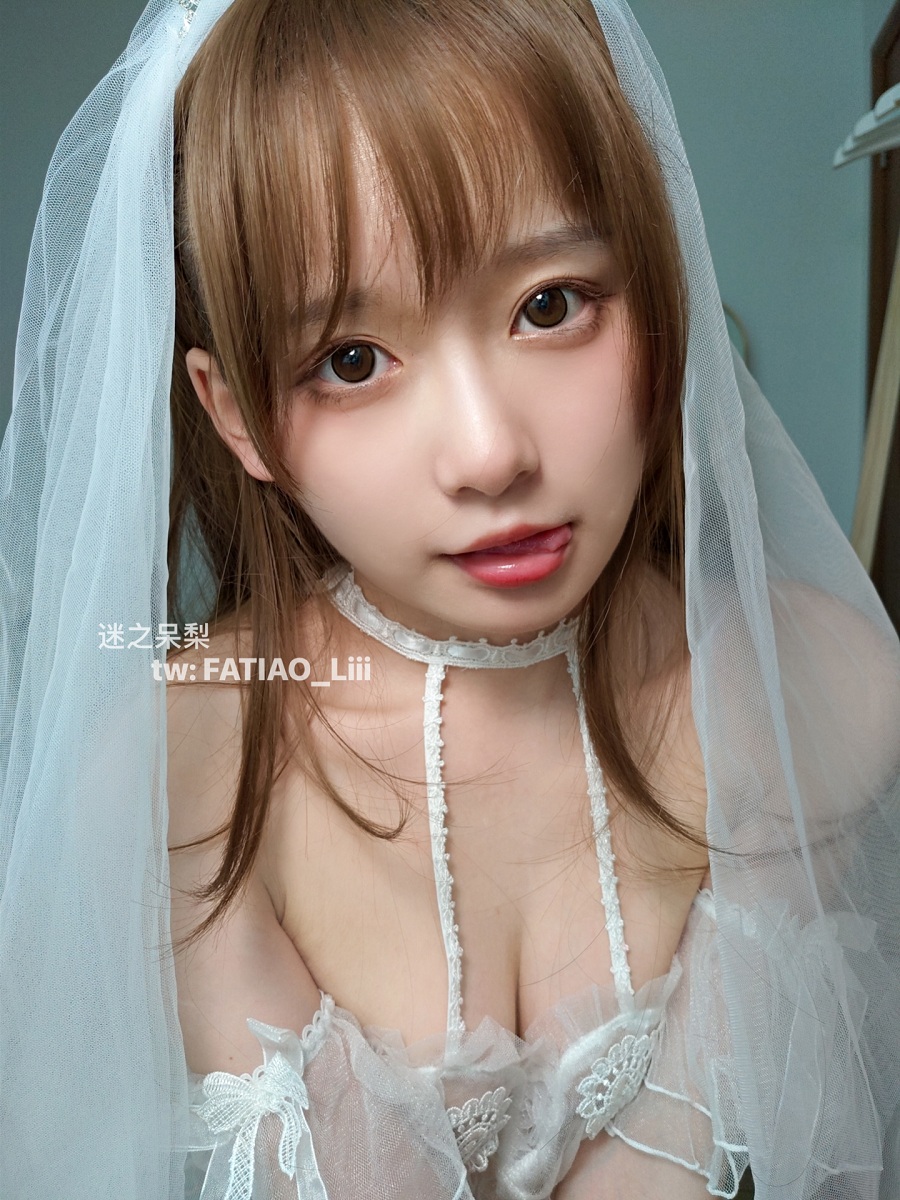 迷之呆梨(发条少女) - 新婚初夜 [70P3V-1.02GB]