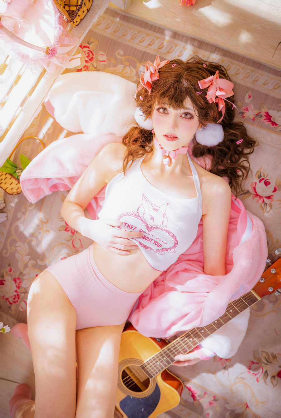 动漫博主南桃Momoko - 少女吉他与蝴蝶结 [28P-146MB]