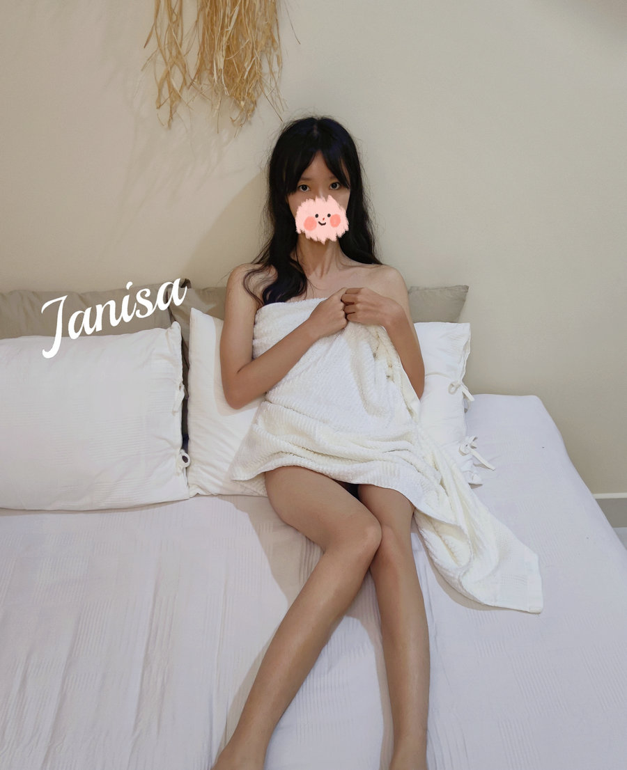 Janisa - 包裹不住的诱惑 [5P-43MB]