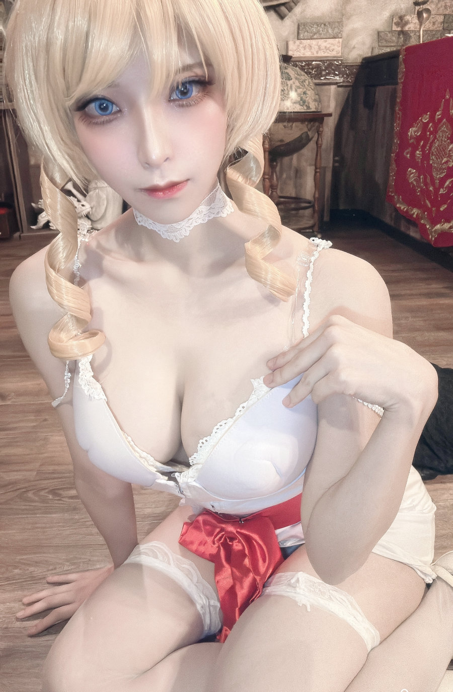 Akichi - Catherine [10P-82MB]