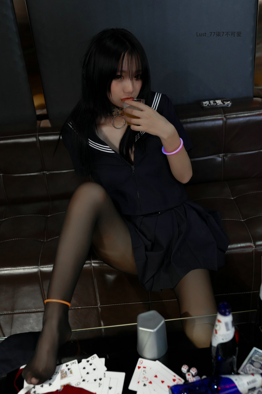 动漫博主柒柒要乖哦 - 反差JK少女 [182P-2.51GB]