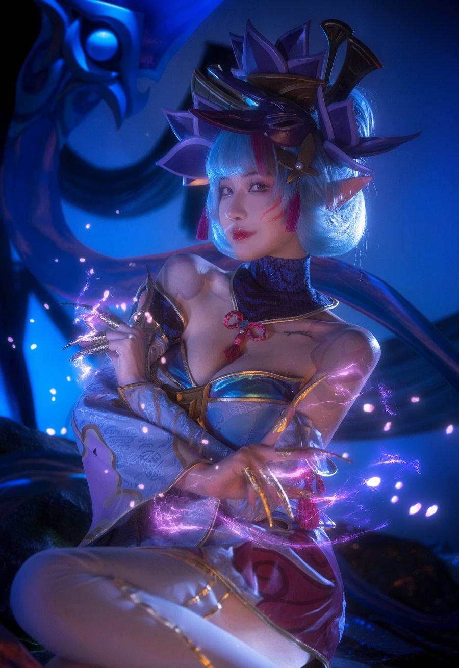 露兒大魔王 - 伊芙琳 [15P-143MB]