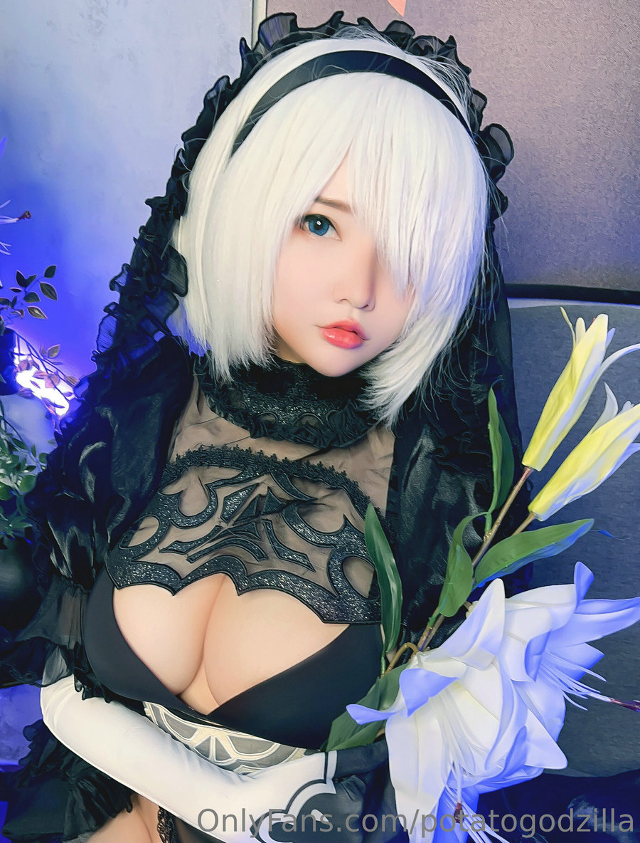 Coser小姐姐Potato Godzilla - 2B Bride [30P-63MB]