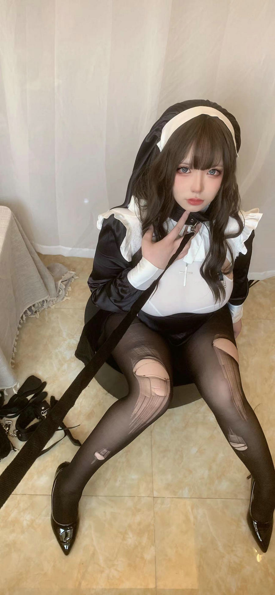 miko酱ww - 修女 [40P-90MB]