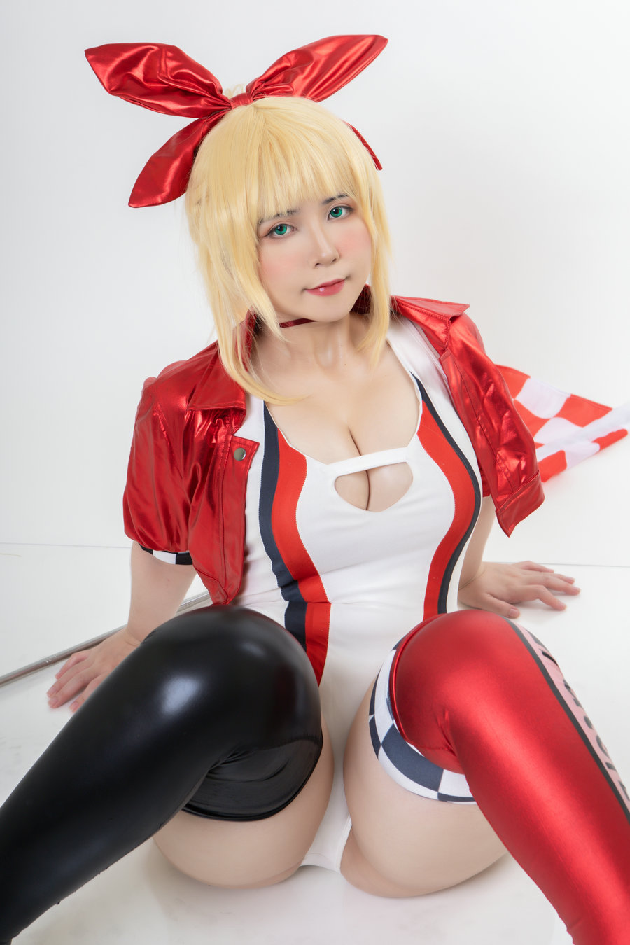 Uy Uy - Nero Racing [46P18V-385MB]