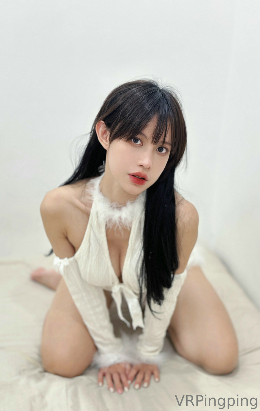 PingPing - Fluffy White [17P-53MB]