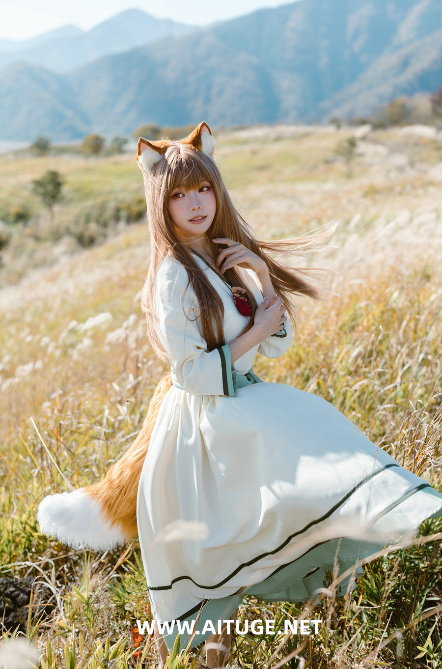 Ely_eee(ElyEE子) - Breeze 狼與微風 [34P3V-207MB]