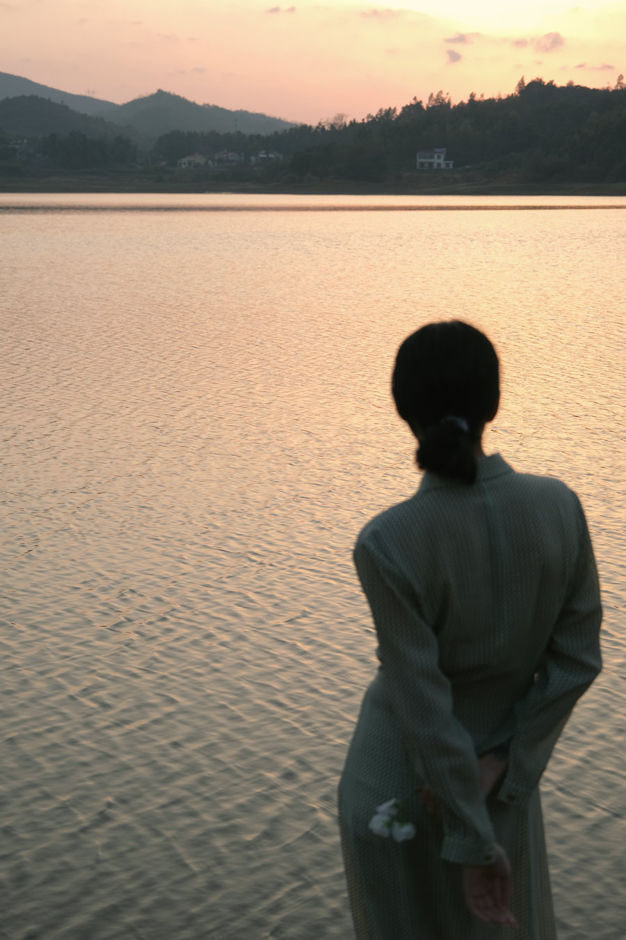 [YITUYU]艺图语 2025.05.08 夕阳西下 14 [13P-143MB]