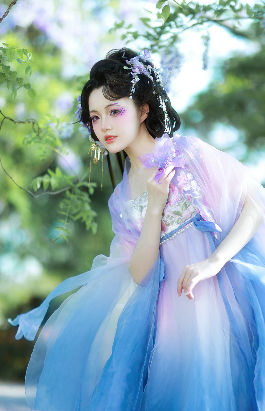 [YITUYU]艺图语 2025.05.12 紫色风铃 仙落 [13P-104MB]