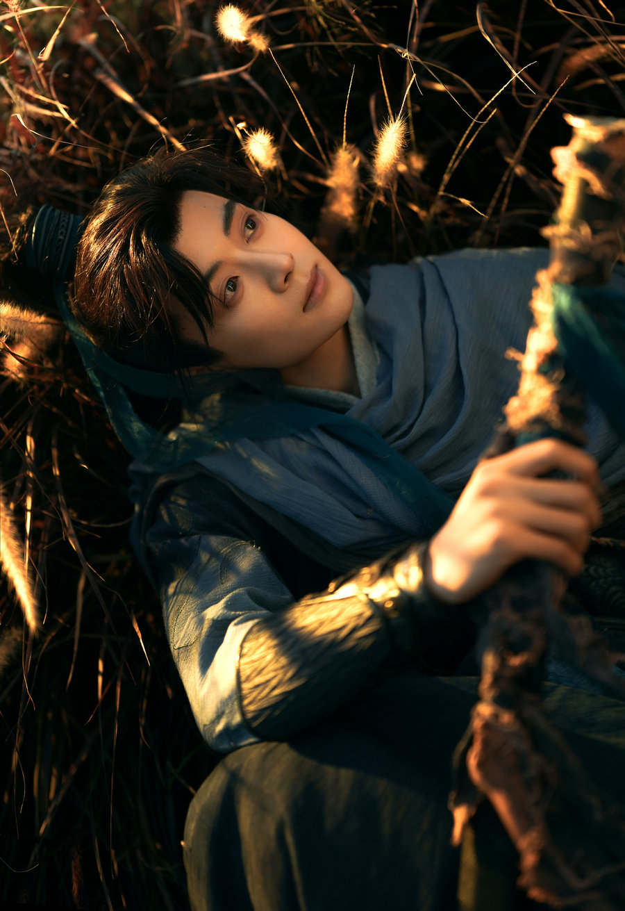 [YITUYU]艺图语 2025.06.05 少侠就在江湖边 阮遇 [13P-215MB]