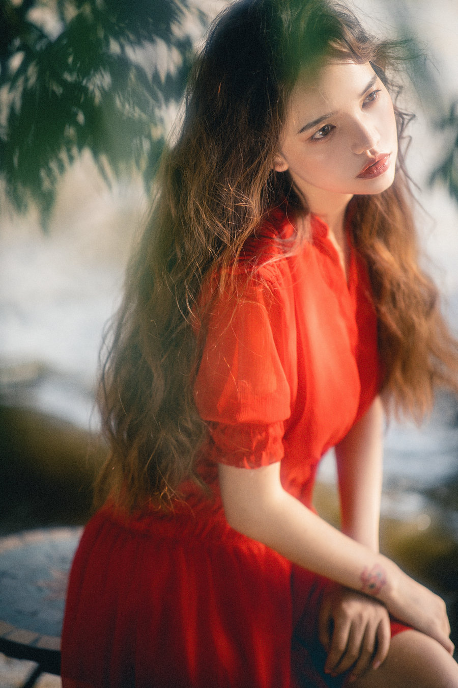 [YITUYU]艺图语 2025.06.06 假日红裙 肉肉馅团子 [17P-182MB]