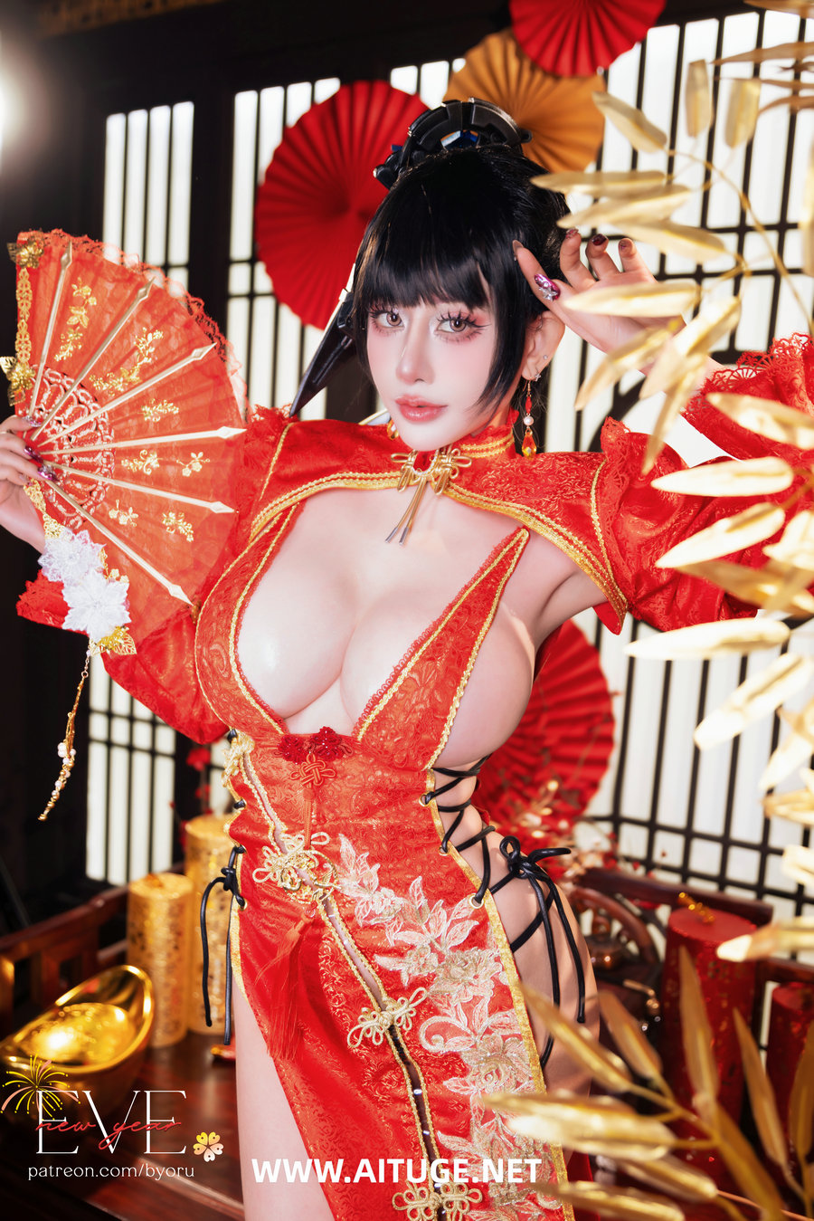 日本性感萝莉Byoru - Eve New Year Qipao [62P19V-2.47GB]