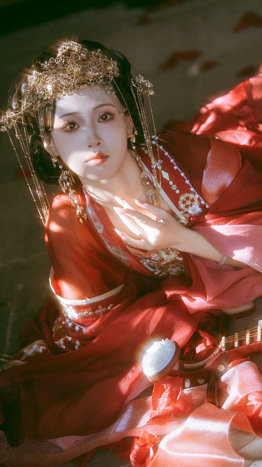 [YITUYU]艺图语 2025.10.01 你？还要我嫁你吗？[17P-129MB]