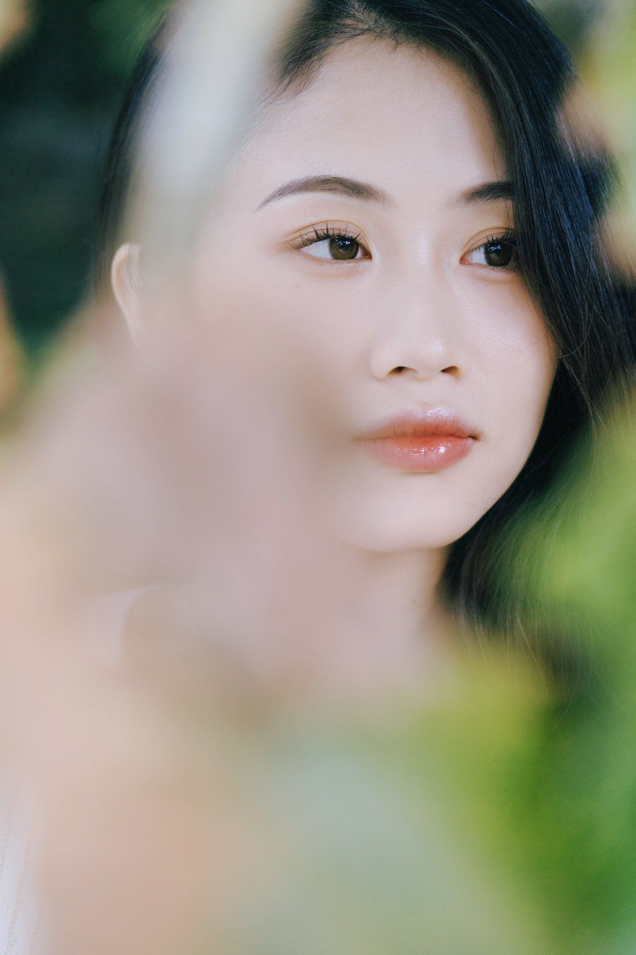 [YITUYU]艺图语 2025.10.23 一叶知秋 小涵 [28P-339MB]