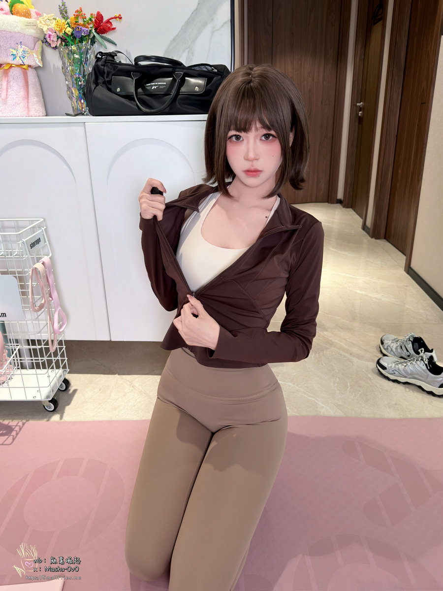 麻薯好吃 - 瑜伽垫上的越界 [75P1V-838MB]