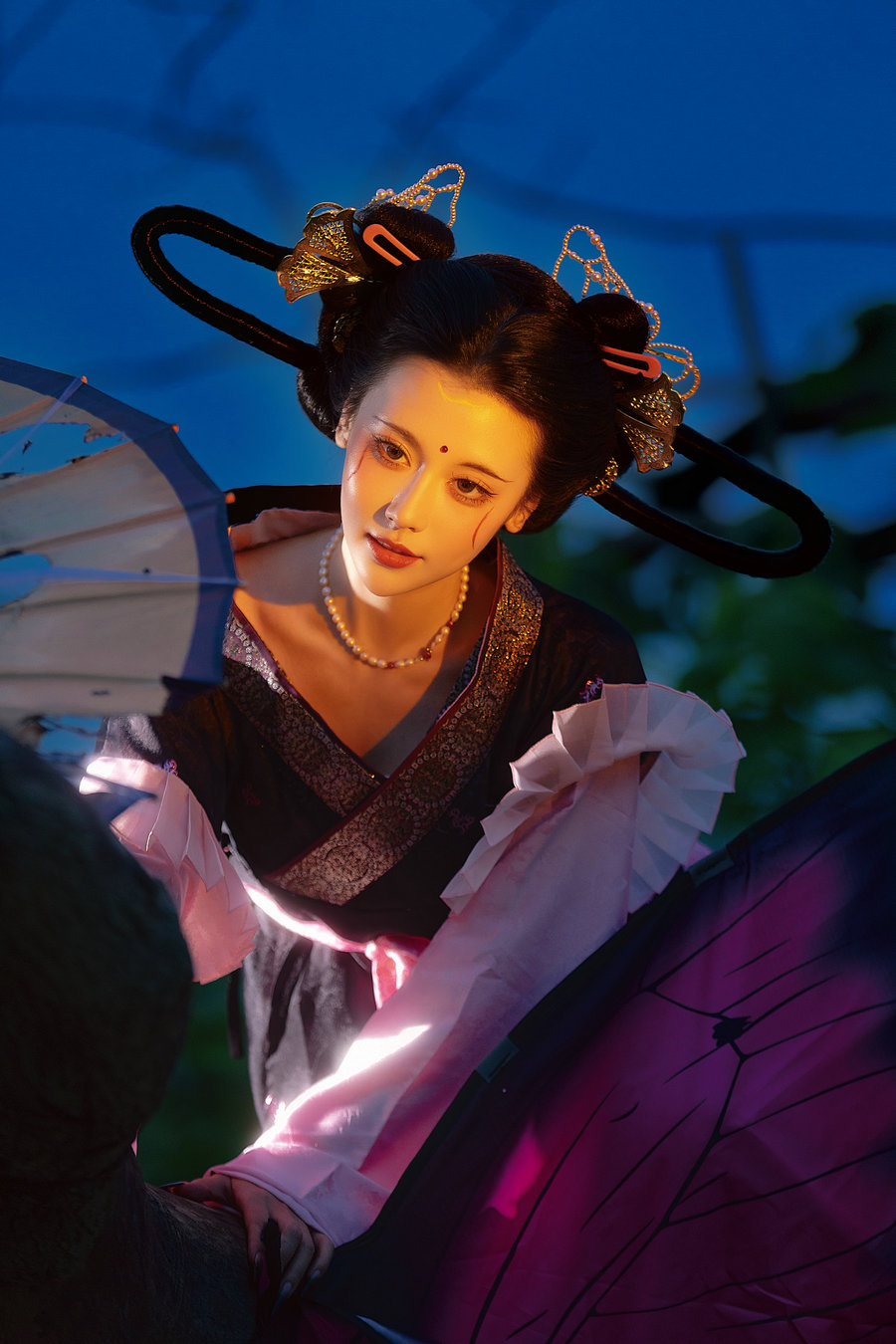 [YITUYU]艺图语 2025.10.28 蝶 [16P-422MB]