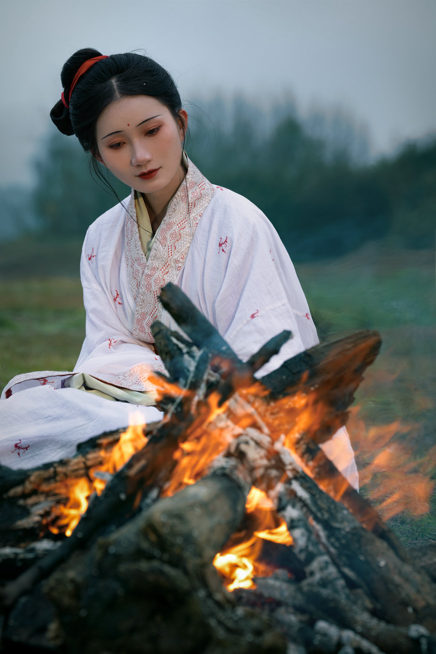 [YITUYU]艺图语 2025.11.02 她从历史走来...... 冰皮月亮蛋~ [11P-276MB]