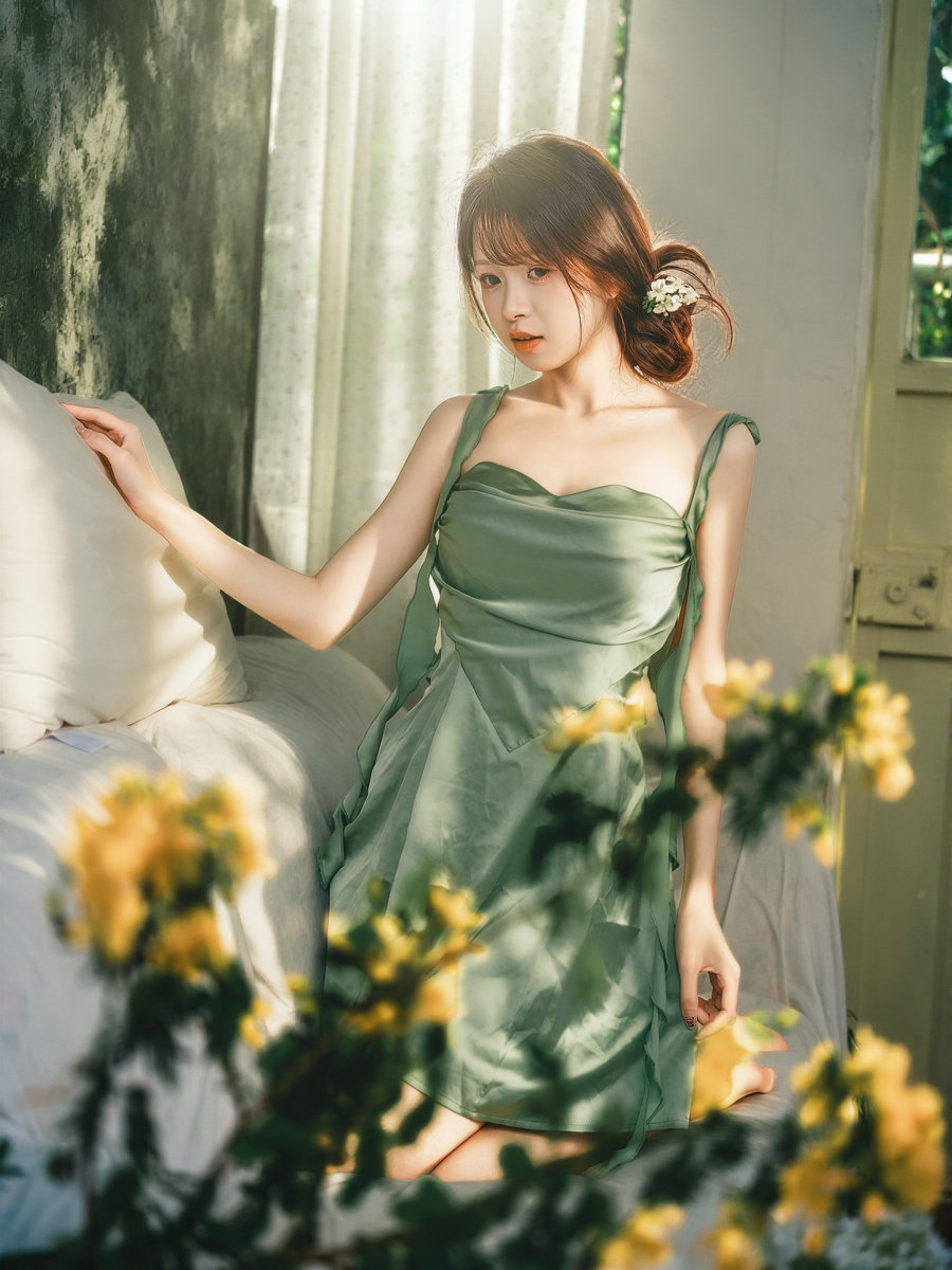 [YITUYU]艺图语 2025.11.06 绿荫阳光 妮一 [23P-506MB]