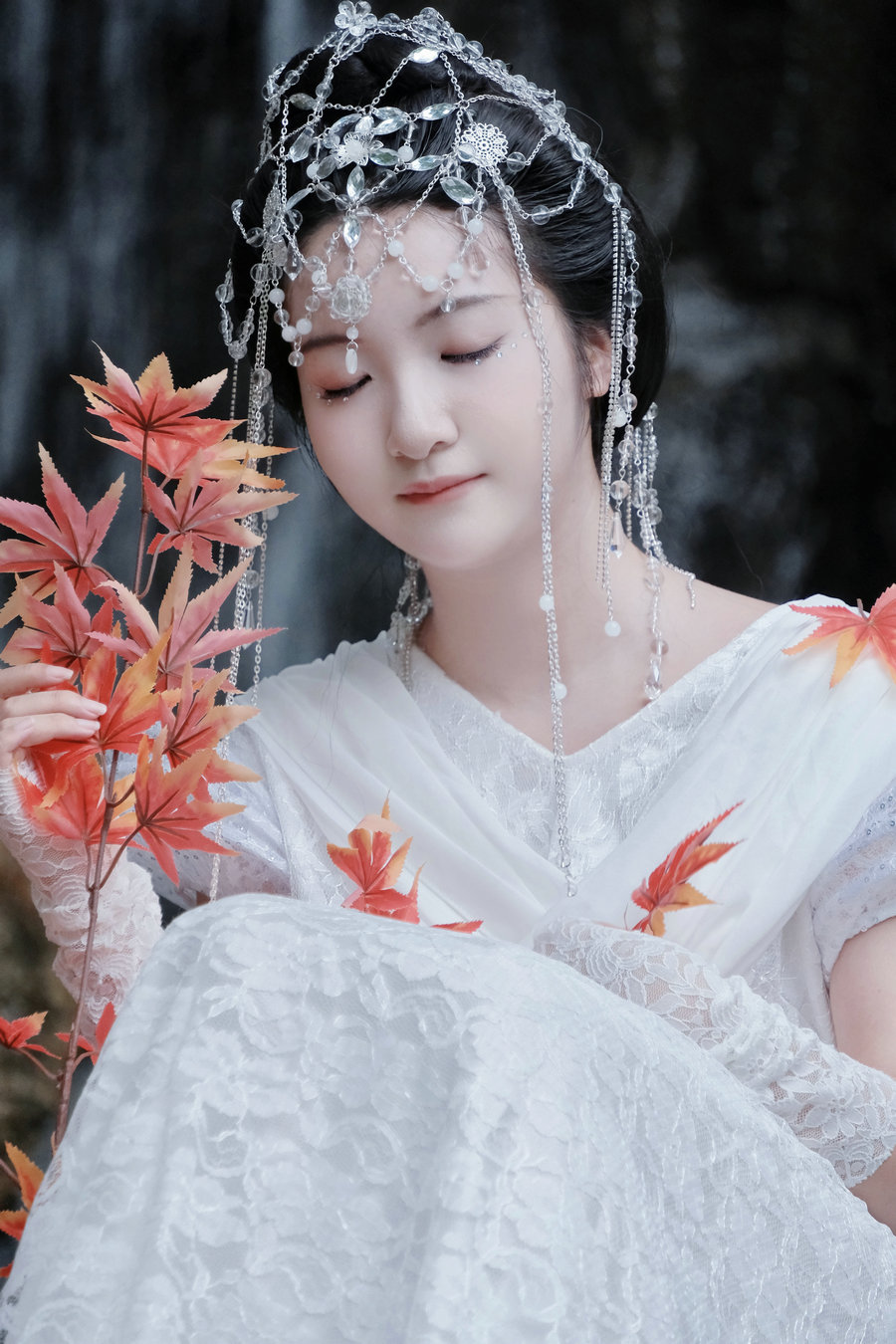 [YITUYU]艺图语 2025.11.06 夕瑶我从不曾走远 [26P-410MB]