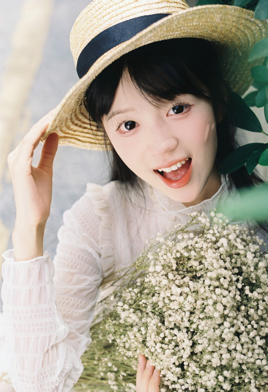 [YITUYU]艺图语 2025.11.12 夏日满天星 美美晓鱼 [29P-211MB]