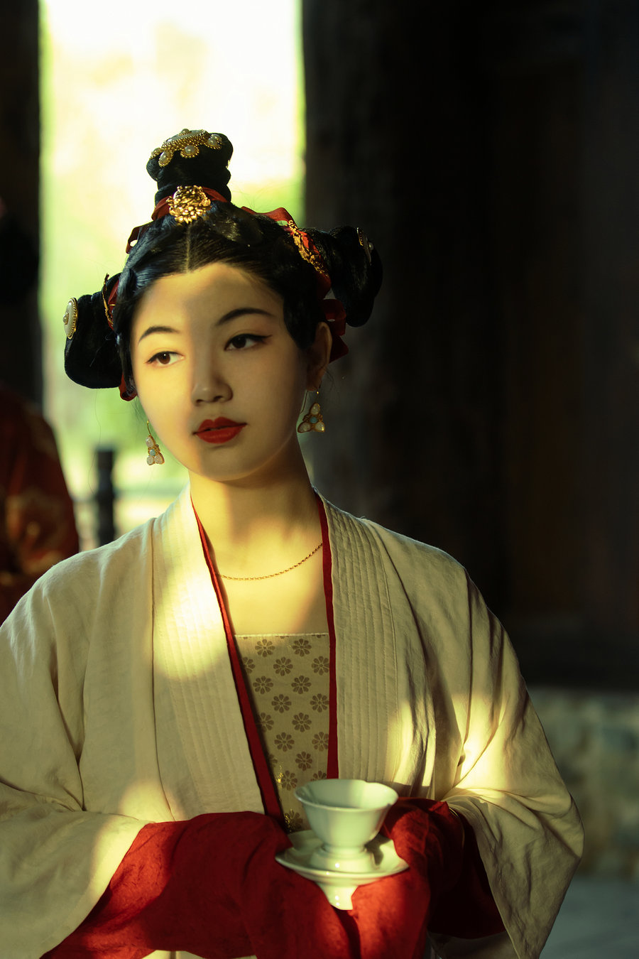 [YITUYU]艺图语 2025.11.18 辽 • 散乐图 雪朔+三宝棍棍 [21P-364MB]