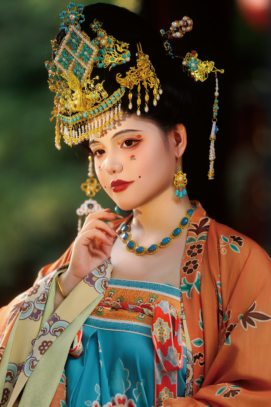 [YITUYU]艺图语 2025.11.19 李倕 [14P-180MB]
