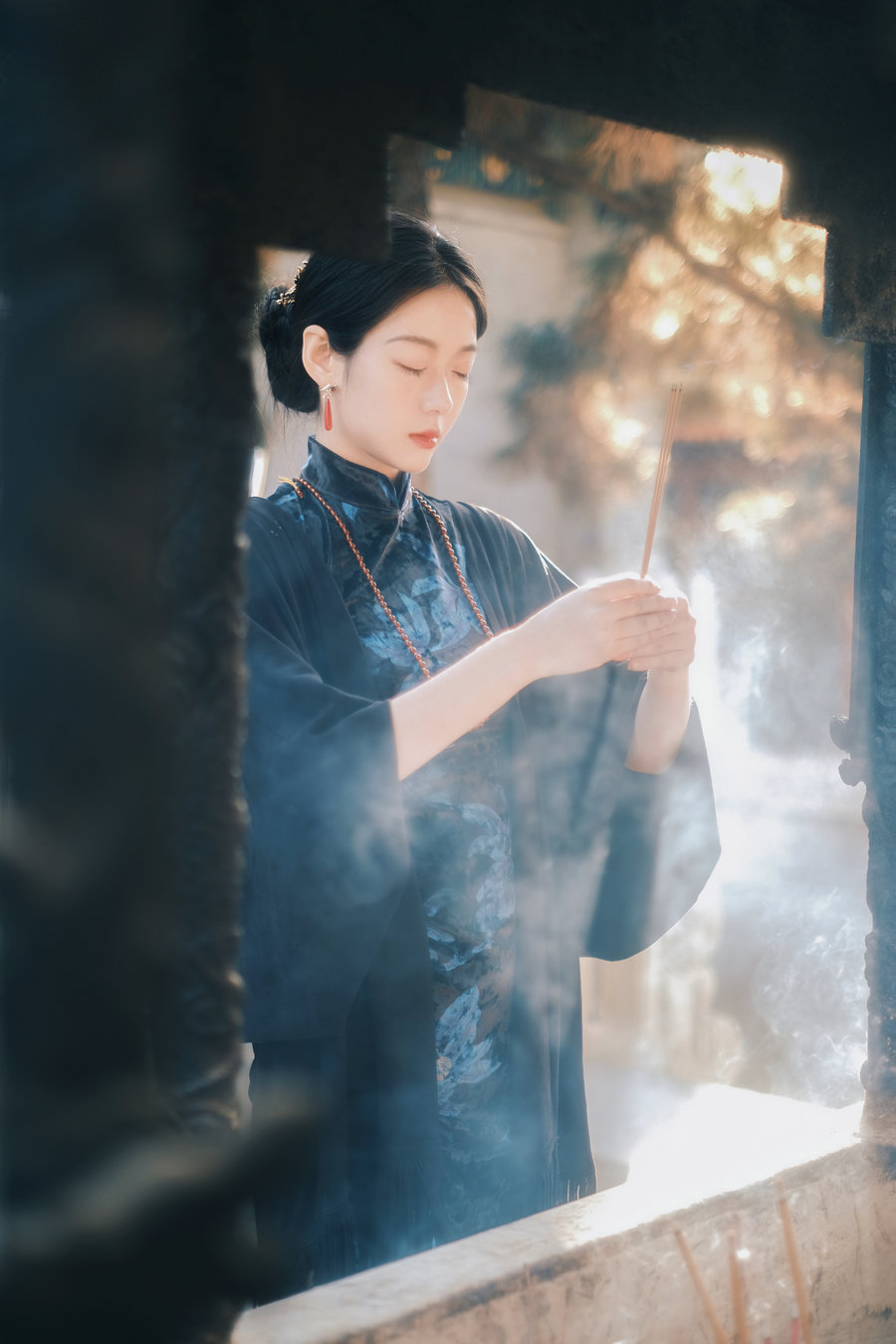 [YITUYU]艺图语 2025.11.21 半缘修道半缘君 小雪 [27P-219MB]