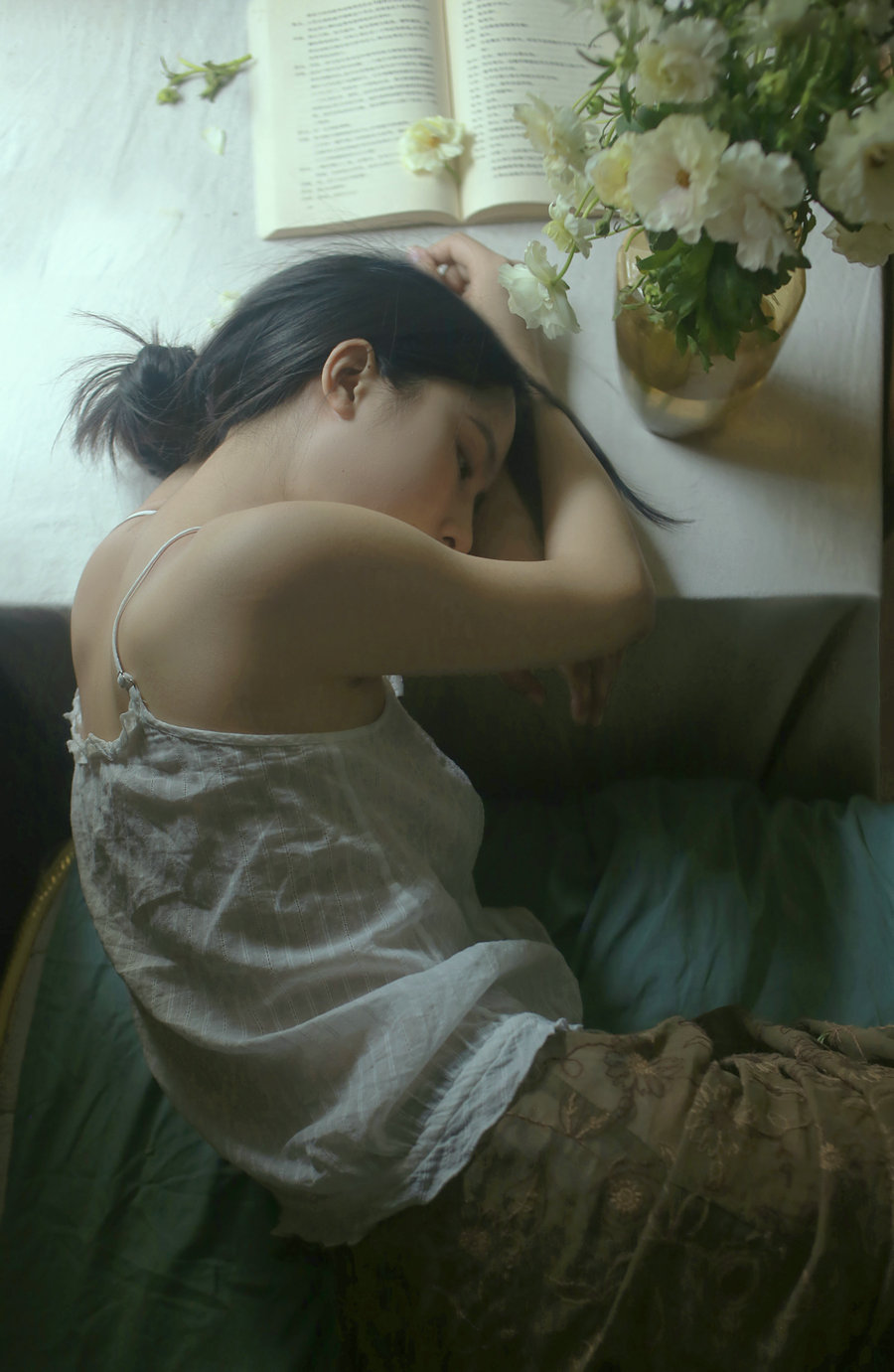 [YITUYU]艺图语 2025.11.25 旧时回忆 [17P-125MB]