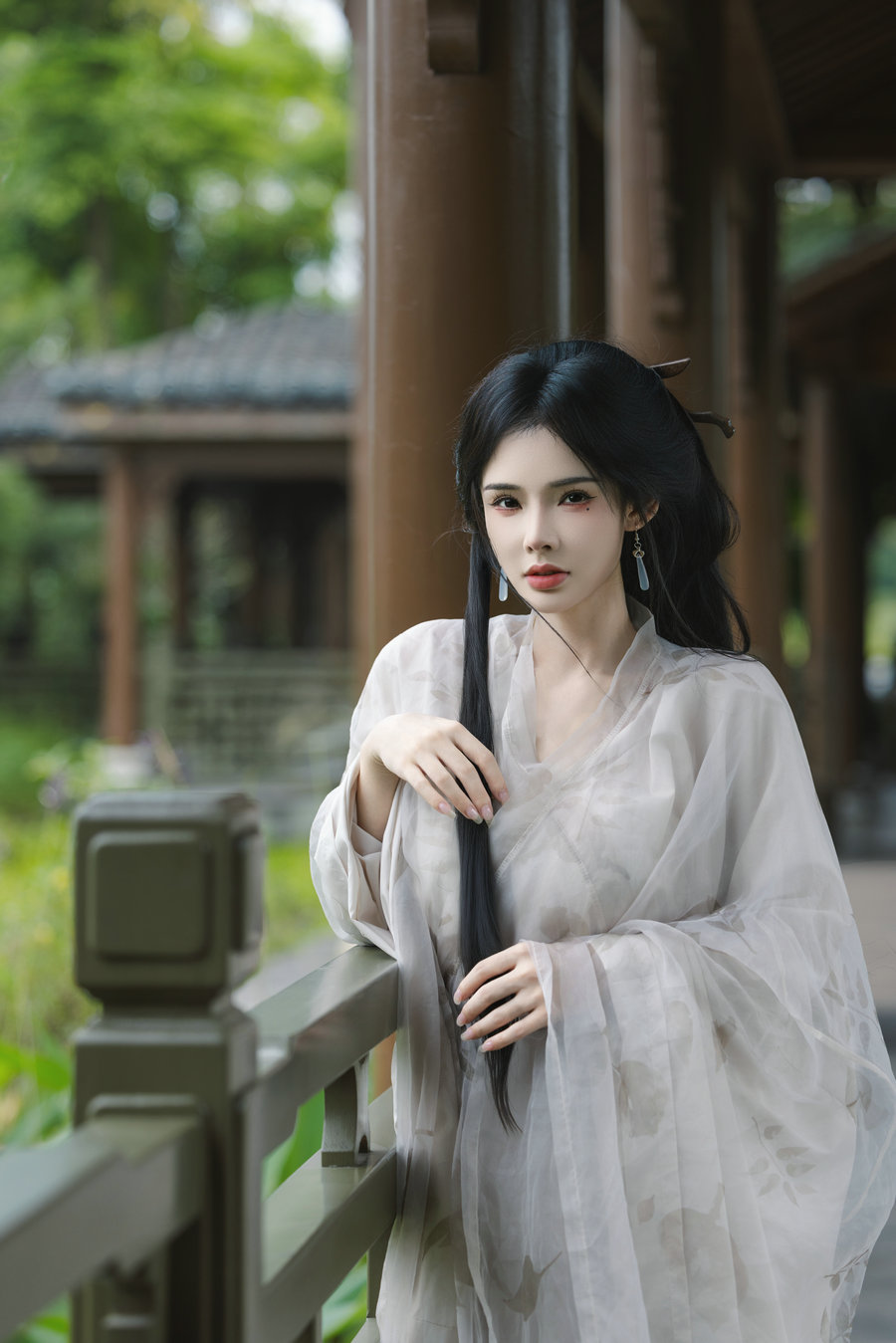 [YITUYU]艺图语 2025.11.27 一叶轻舟 熙熙 [25P-354MB]