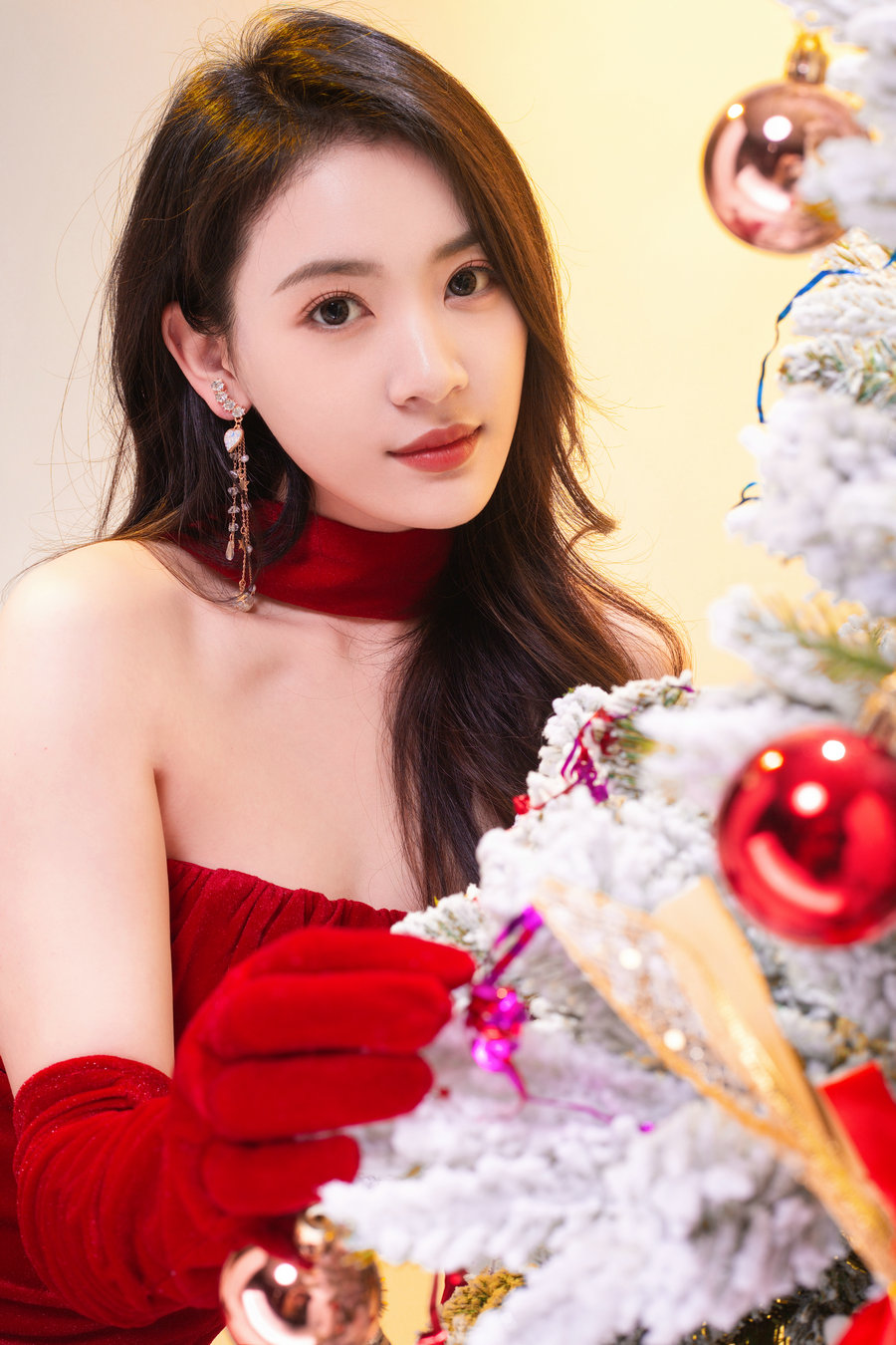 [YITUYU]艺图语 2025.12.02 飘雪的季节 [22P-226MB]