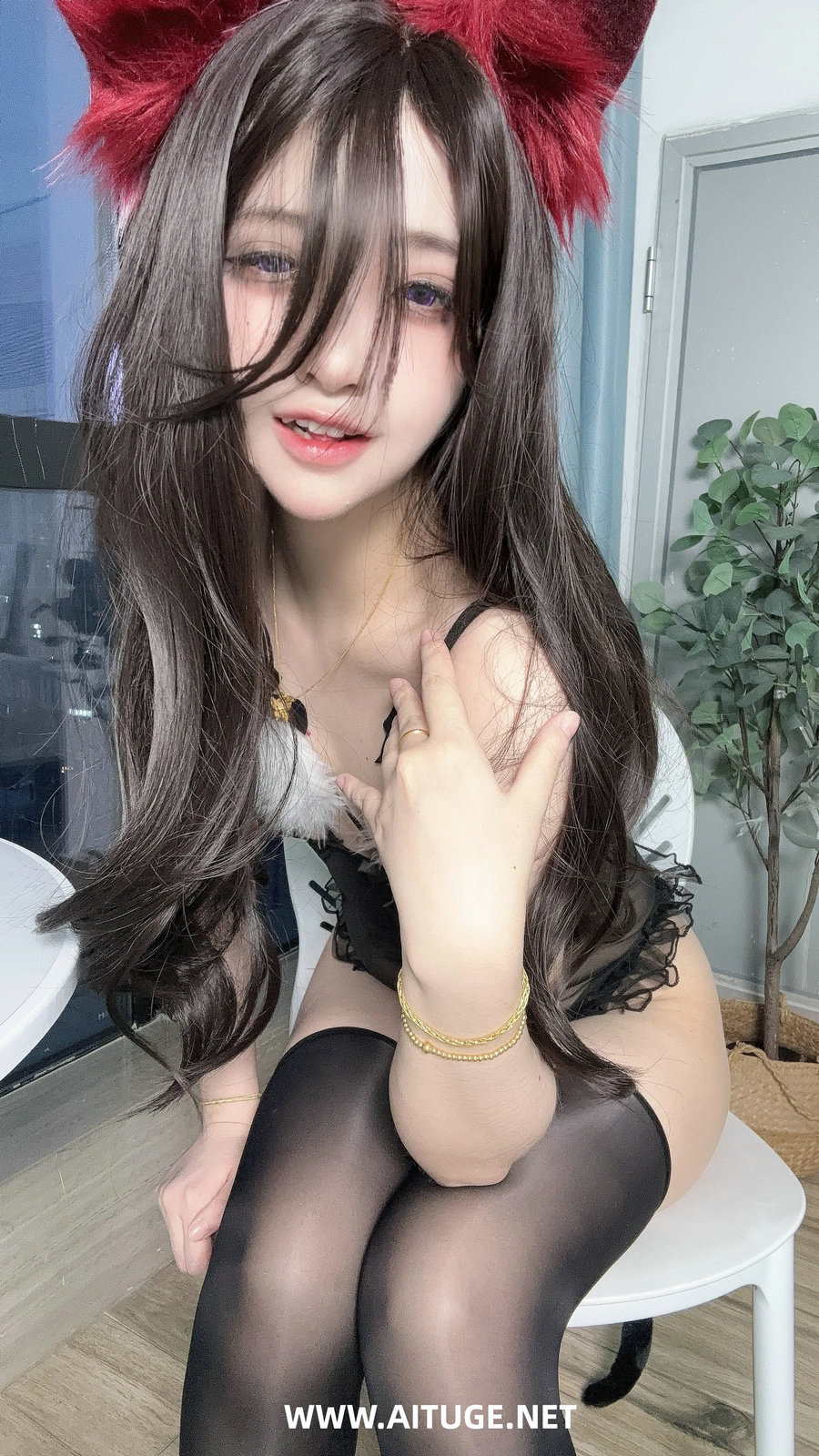 疯猫ss - 2025年08月会员合集 [60P3V-592MB]