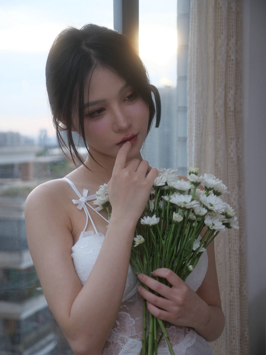 [YITUYU]艺图语 2025.12.03 织白 Gaia [68P-403MB]