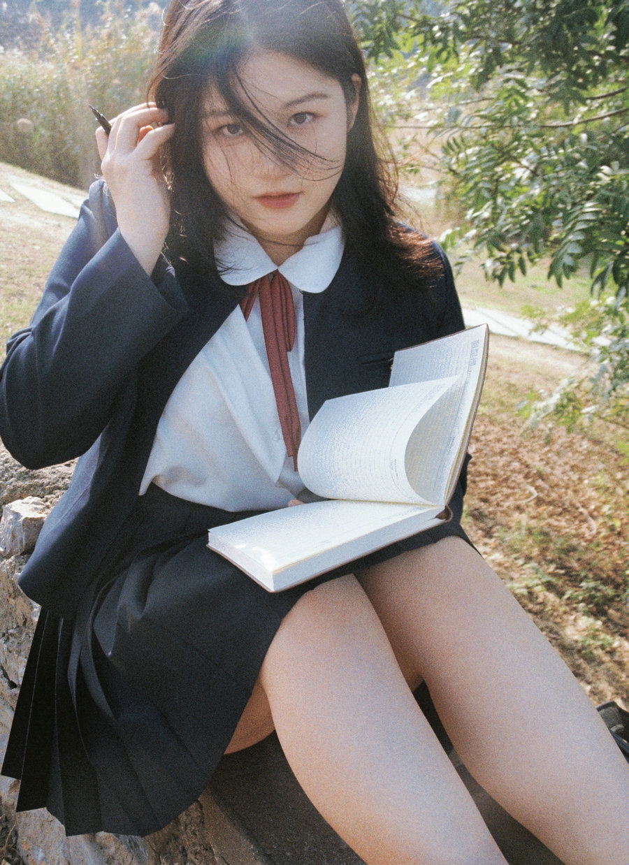 [YITUYU]艺图语 2025.12.09 candy 麋鹿 [10P-50MB]