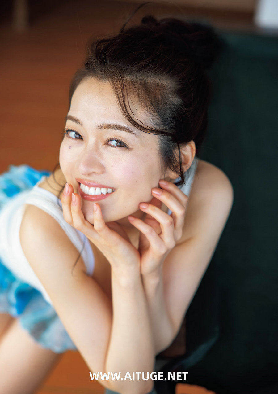 藤かんな - 白鳥、翔ぶ [92P66MB]