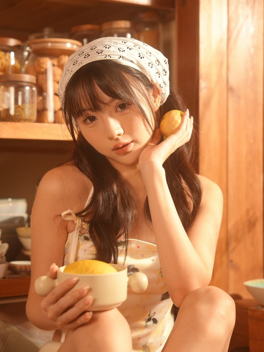 [YITUYU]艺图语 2025.12.11 厨房角落的温柔光斑 不吃雪糕 [60P-855MB]