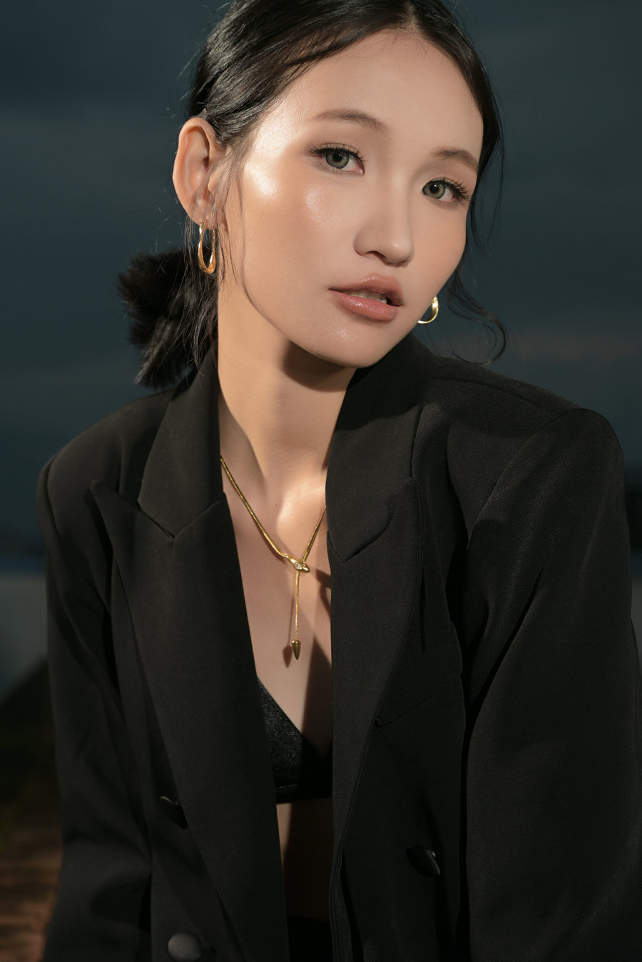 [YITUYU]艺图语 2025.12.12 黑色系 蔡蔡 [14P-127MB]